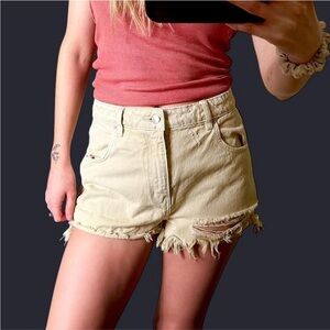 Rolla’s khaki duster shorts